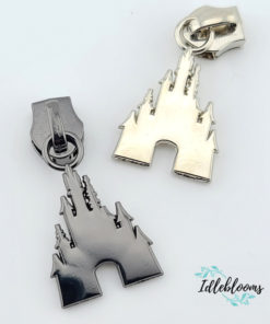 Alternative view of Castle #5 Zipper Pull