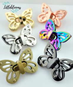 Butterfly turn lock