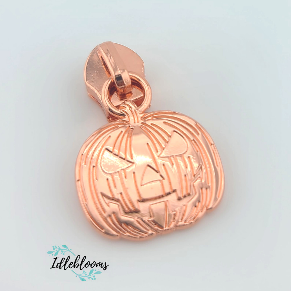 Jack o' Lantern #5 Zipper Pull - Image 5